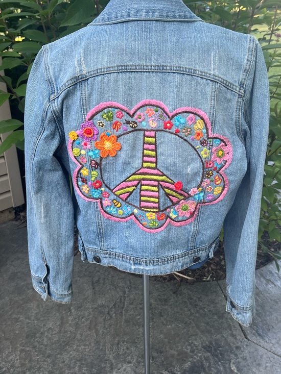 ivy jane Jackets & Blazers - Ivy Jane Denim Jacket with Colorful Embroidered Peace sign and  Flowers size S